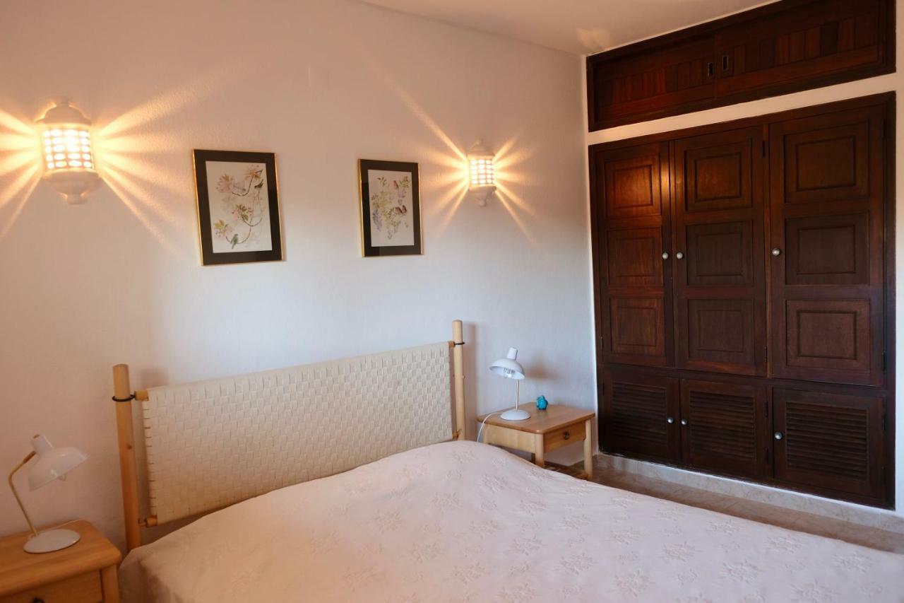 Peaceful & Spacious Apt With Parking & Queen Bed Carvoeiro  Exterior foto